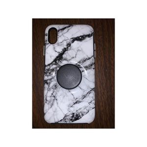 A IPhone XS Max OtterBox Case
